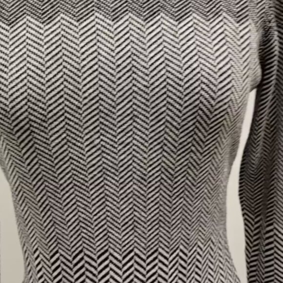 Brand New Women's Belle Vere Black & White Knit Dress - Picture 3 of 11